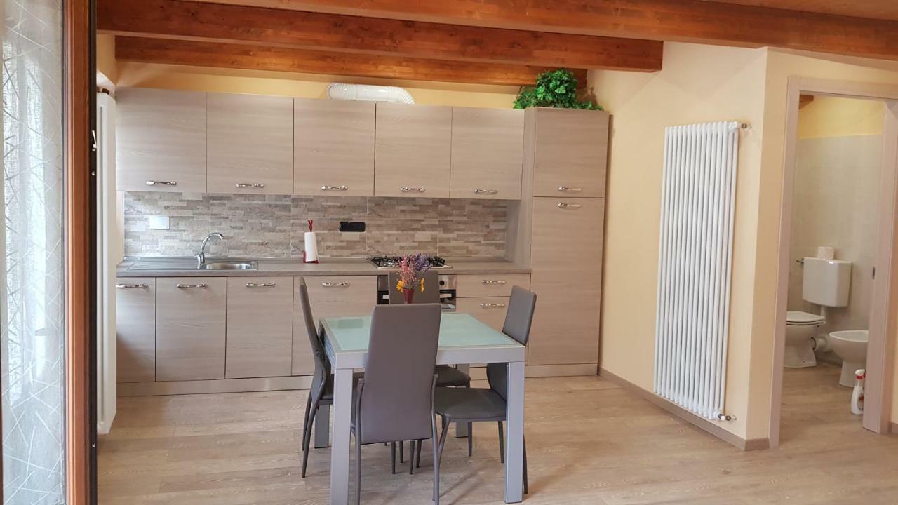 La Ca' D' Rina Casa Vacanze Melle Exteriér fotografie